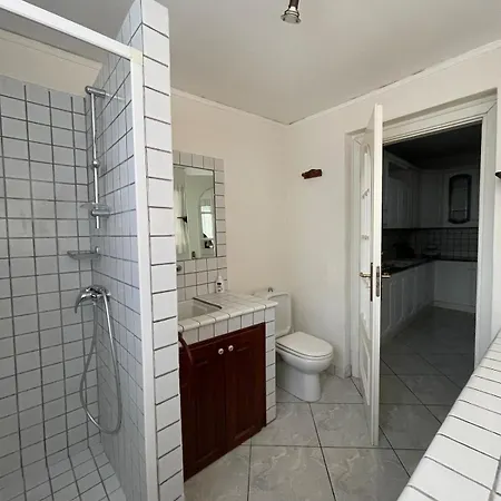 Runa Apartment *